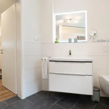 Seestrasse 8 Ostseeschimmer Appartement *